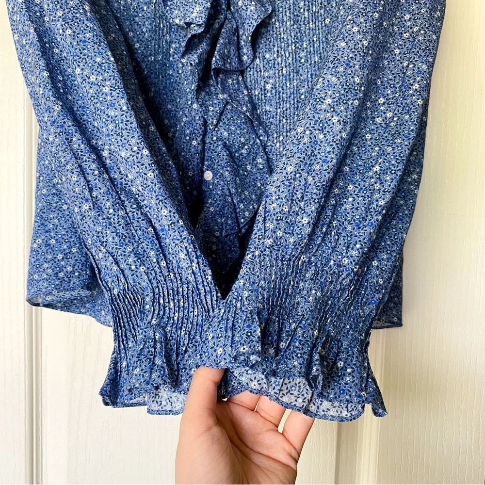 SOLD ON CURTSY - Picture 5 of 8